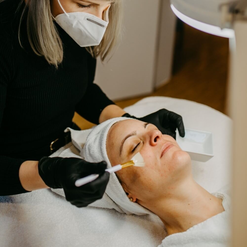 Säure Behandlung säure behandlung kosmetik